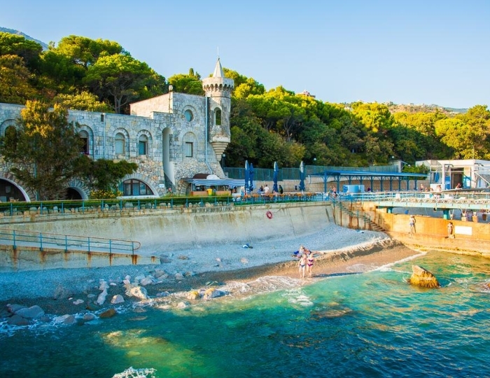 Оборудованный пляж - Отель «1001 Ночь»